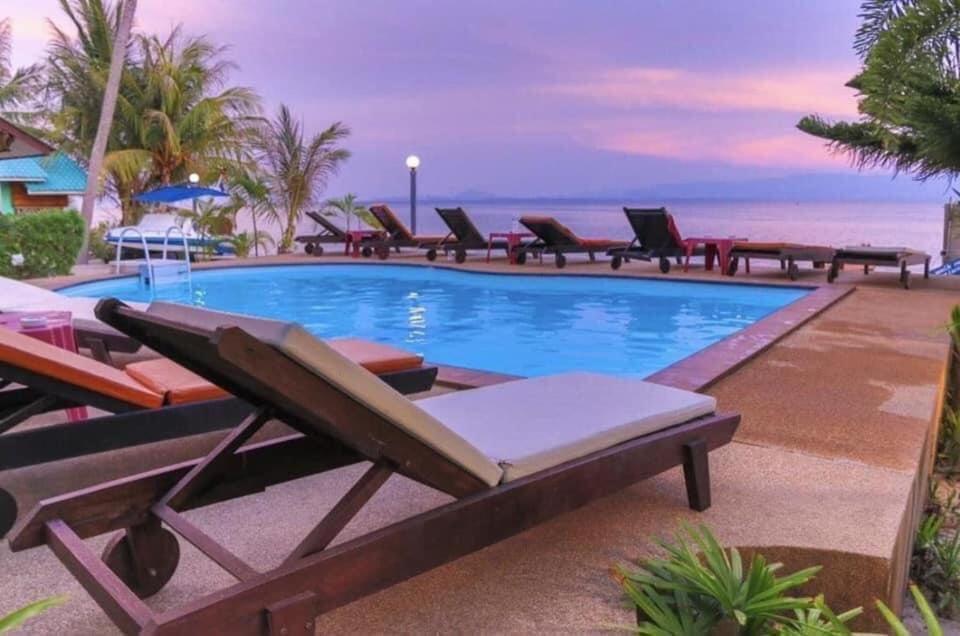 Phangan Lodge Baan Tai Ngoại thất bức ảnh
