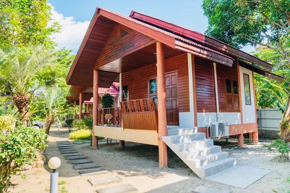 Phangan Lodge Baan Tai Ngoại thất bức ảnh